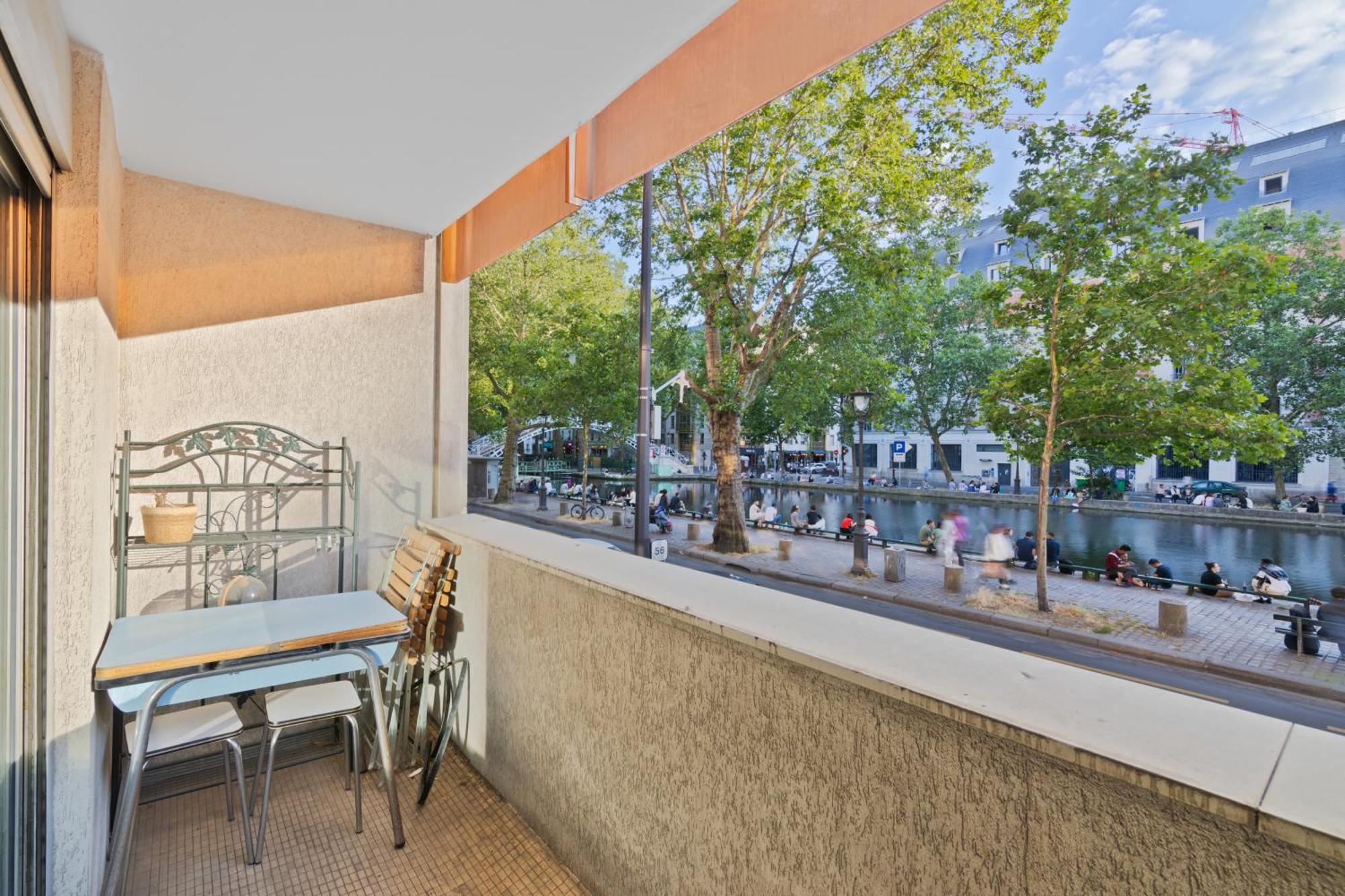 Charmant Studio Republique Jemmapes Free Netflix Paris Exteriör bild